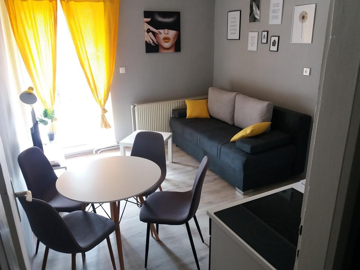 Apartments Danijela Tribalj エクステリア 写真